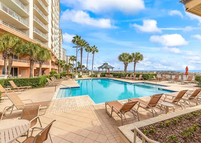 Club 708d Apartment *