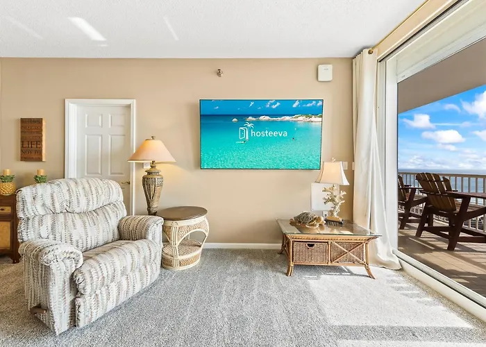 Club 708d Apartment